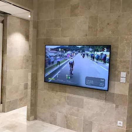 Apartment Nid D F1 40m2 Calme Rdc Possibilite Jacuzzi Hammam Chamalieres